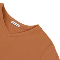 StringKing Women's FlexStyle Short Sleeve V-Neck T-Shirt - Relaxed Fit, Bombay Brown, Detail