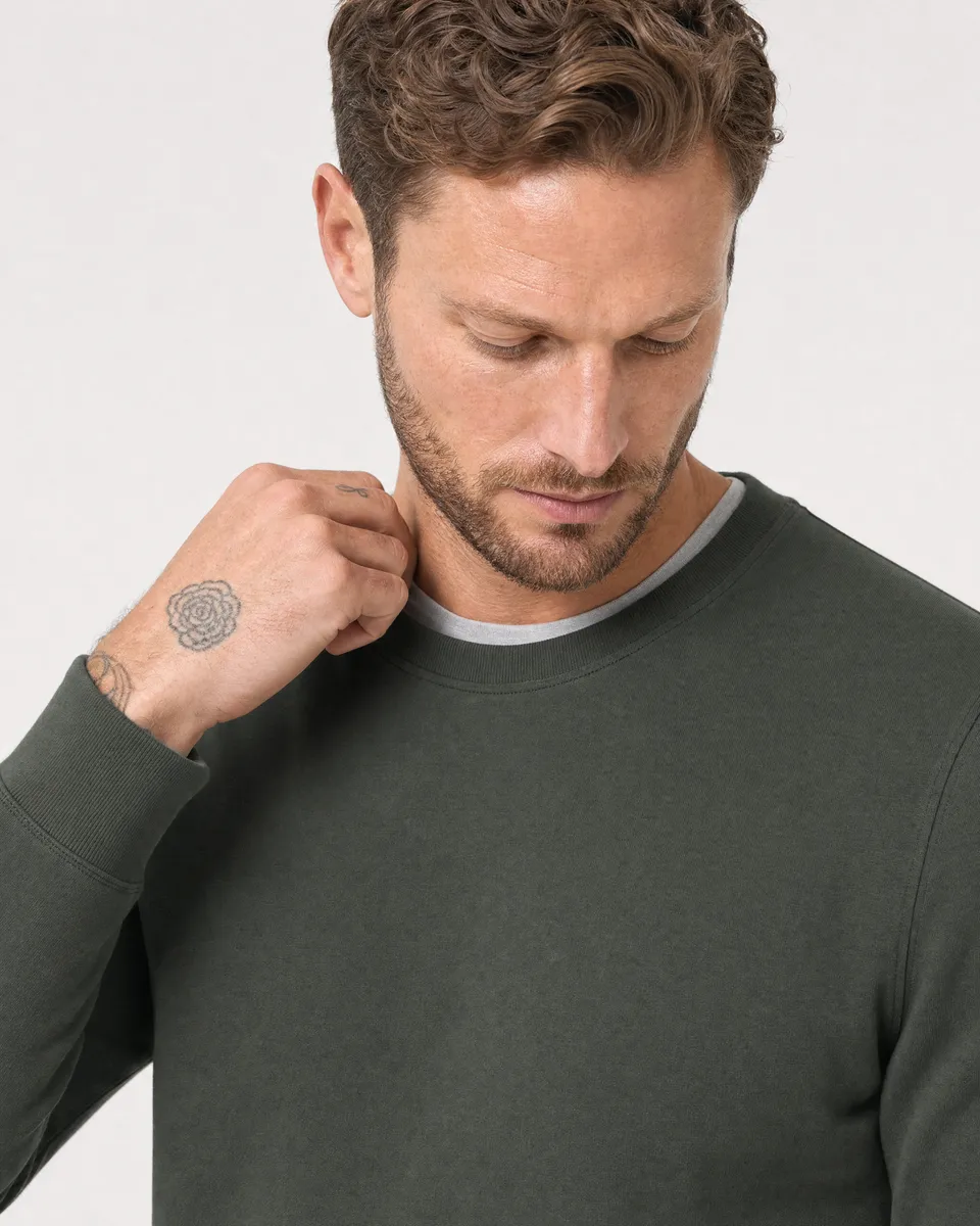 StringKing Men's Pima Terry Crew Sweatshirt - Sharp Fit, Moss, Collar Shoulder - Human Model
