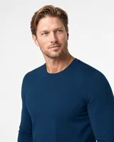 StringKing Men's StayWarm Long Sleeve Tee - Sharp Fit, Navy Blue, Collar Shoulder - Human Model
