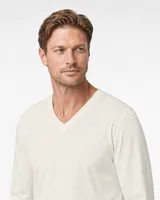 StringKing Men's Pima Jersey Long Sleeve V-Neck Tee - Relaxed Fit, Tofu, Collar Shoulder - Human Model