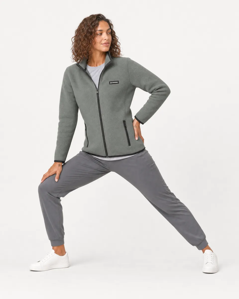 StringKing Women's Polartec Fleece Full Zip with Pockets - Sharp Fit, Avenue Green, Full Front Angle - Human Model