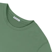 StringKing Women's FlexTech Long Sleeve Crewneck T-Shirt - Sharp Fit, Green, Detail