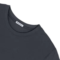 StringKing Men's FlexStyle Short Sleeve Crewneck T-Shirt - Relaxed Fit, India Ink, Detail